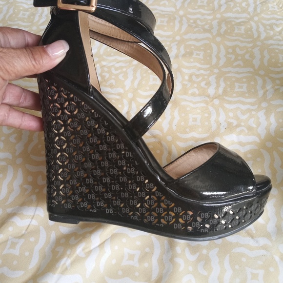Gorgeous wedge platform sandals - Picture 7 of 7